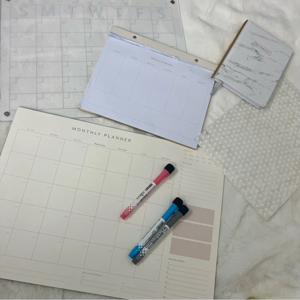 OFFICE DESK SUPPLIES BUNDLE IN GOLD - 9 ITEMS TARGET & AMAZON